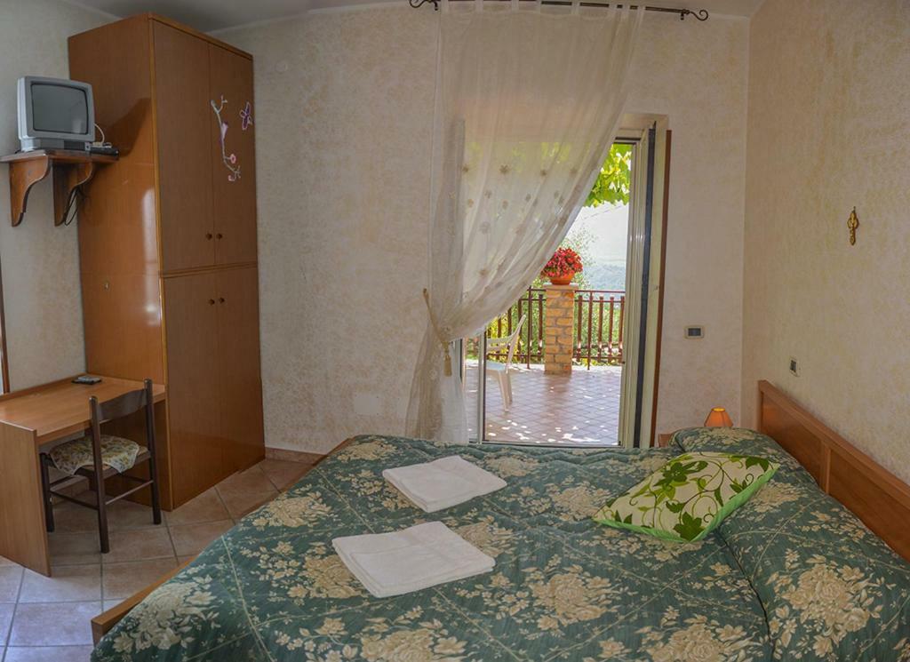 Casa Lieta Bed & Breakfast Subiaco Exterior photo